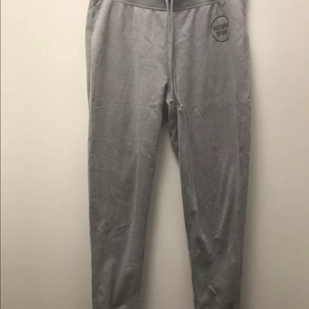 VS large joggers